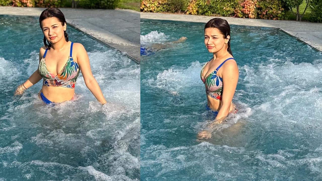 Avneet takes sensuous dip in pool, shares photos in blue bikini 864735