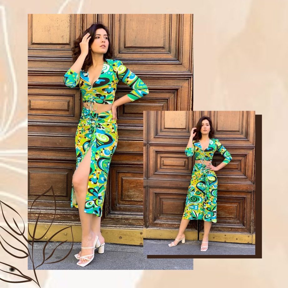 Bookmark these co ord set styles by Kareena Kapoor, Raashi Khanna & Katrina Kaif [Photos] 858757