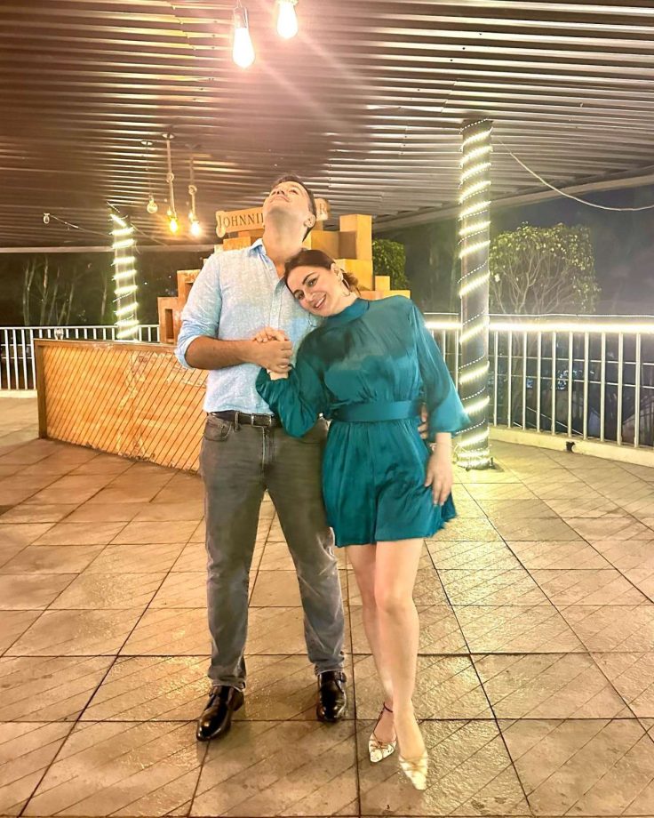 Check Out: Shraddha Arya Gets Candid With Husband Rahul Nagal, Teaches Him To Pose 857370