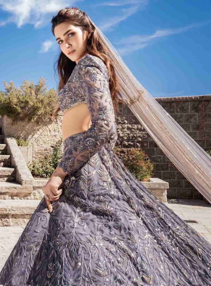 Deepika Padukone, Kriti Sanon & Parineeti Chopra: Celeb-approved long hairstyles to rock lehengas 859012