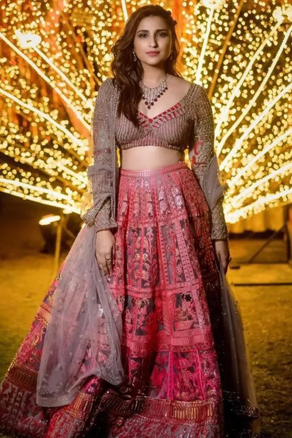 Deepika Padukone, Kriti Sanon & Parineeti Chopra: Celeb-approved long hairstyles to rock lehengas 859013