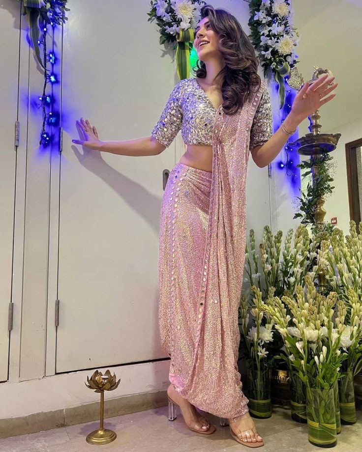 Get That Extra Glam Like Kajal Aggarwal, Hansika Motwani, And Amala Paul In Blouse Back Designs 859997
