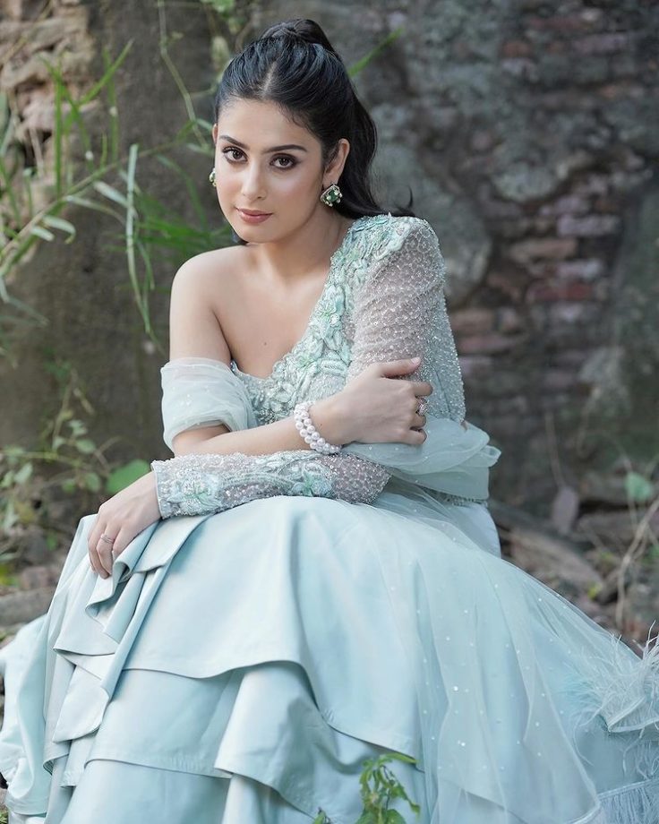 Isha Malviya gives princess vibes in mermaid inspired cadet blue fusion wear [Photos] 865454