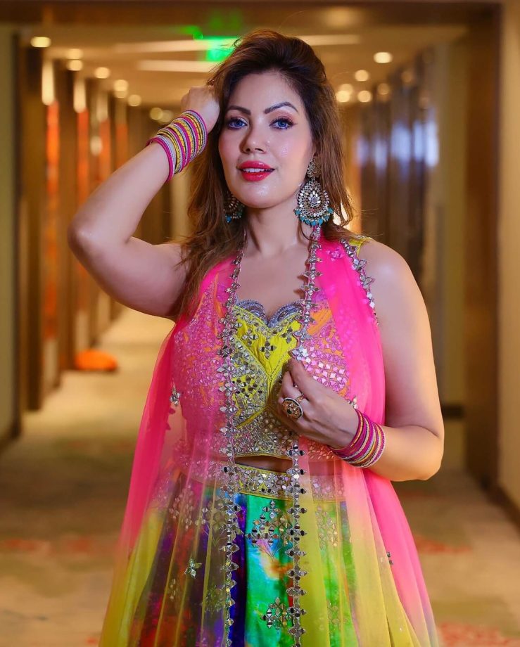 Navratri 2023: Munmun Dutta Stuns In Multicolored Lehenga, Check Photos 863032