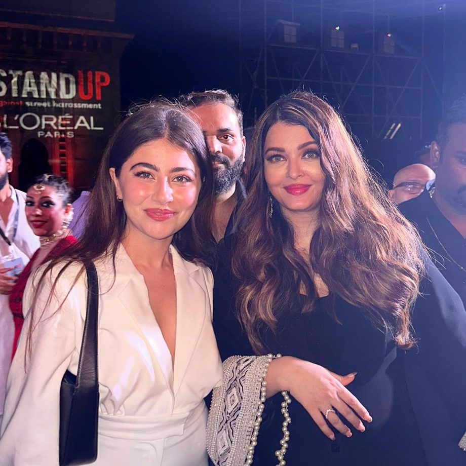 Photos] Aditi Bhatia goes candid with Aishwarya Rai Bachchan at Paris Fashion Week, saying, 'I only strive to be just...' 858446