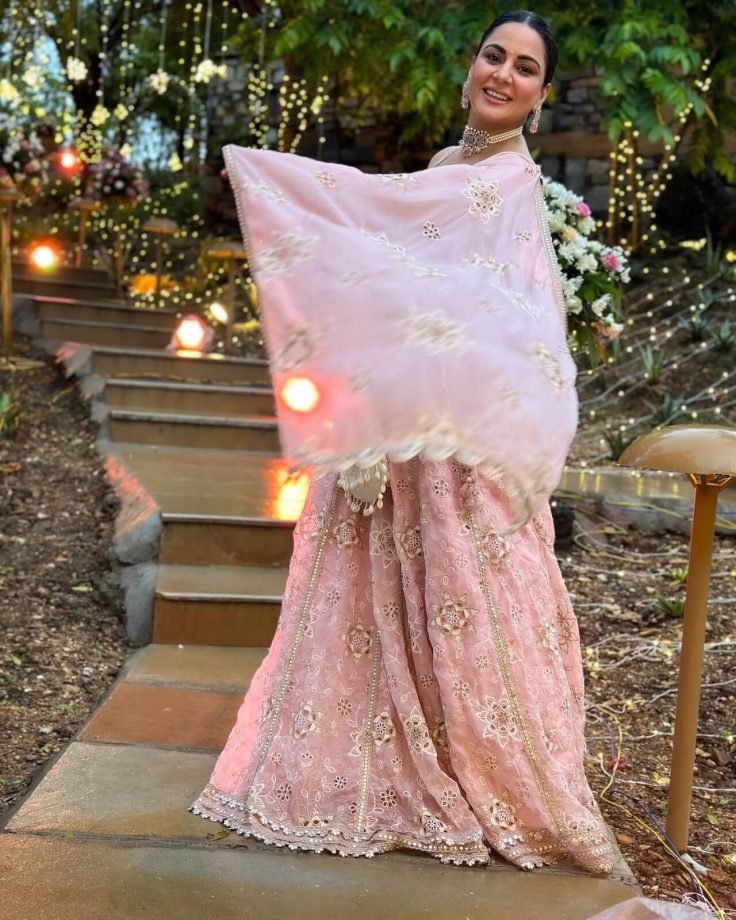 [Photos] Shivangi Joshi, Shraddha Arya & Shweta Tiwari stun in crop top lehengas, take cues 857604