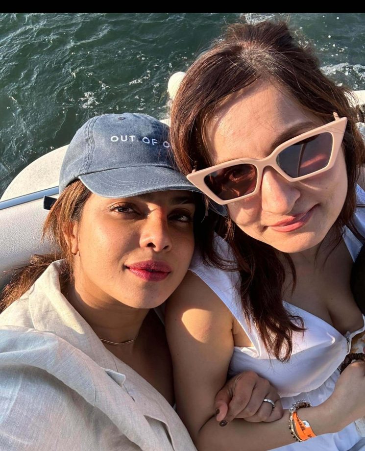 Priyanka Chopra pens heartfelt note for her BFF Tamanna on her birthday, read 861367