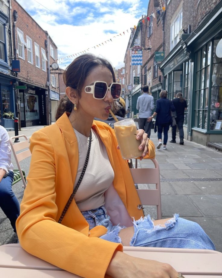 Rakul Preet Singh, Coffee and Cuteness Overload: Must-See 857329