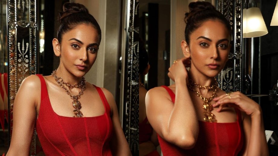 Rakul Preet Singh steals show in red corset dress worth Rs. 19,500 865596