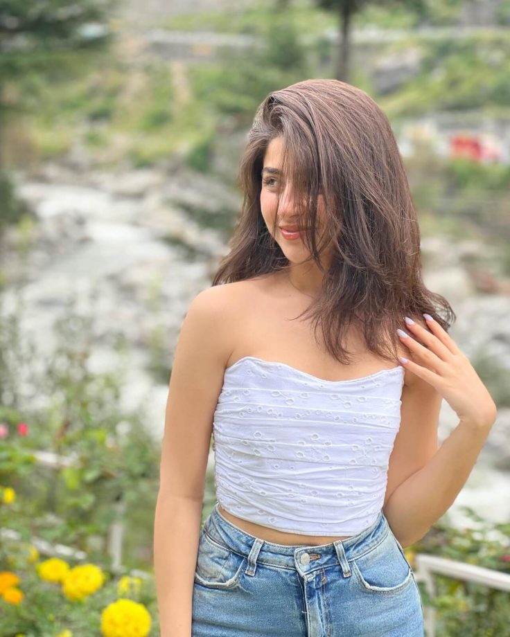 Short Hairstyle Goals From Anushka Sen, Avneet Kaur, And Aditi Bhatia 860291