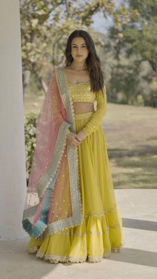 Style This Wedding Season In Crop Top Lehenga Like Nia Sharma, Mouni Roy, And Shehnaaz Gill 860226