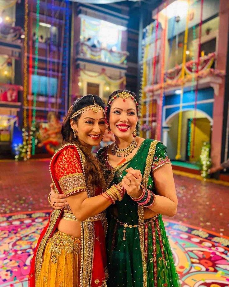 Taarak Mehta Ka Ooltah Chashmah actresses Munmun and Sunayana look mesmerizing in lehenga 858942