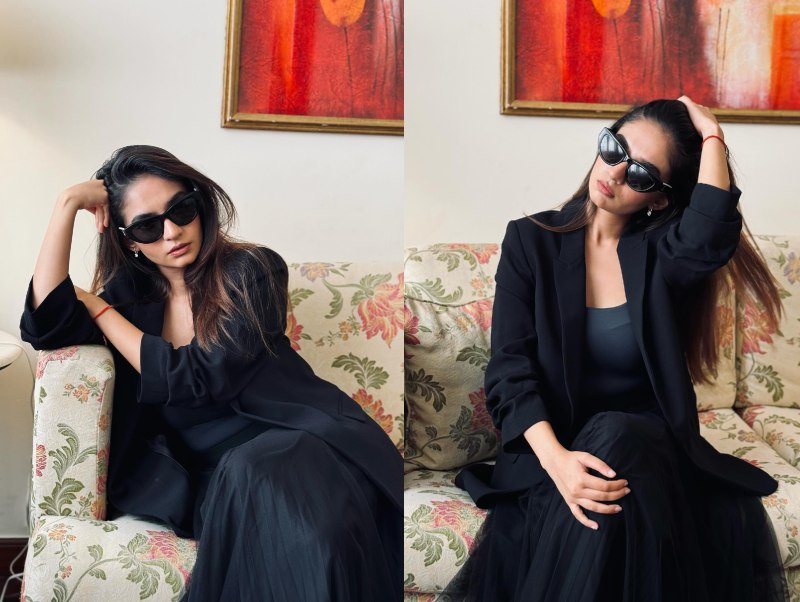 Anushka Sen's Black Skirt Top And Blazer Look Exudes Bridgerton Vibes, Sneak Peek 867797