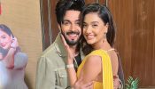 Dheeraj Dhoopar Strikes A Pose With Co-Stars From His Next, Tatlubaaz