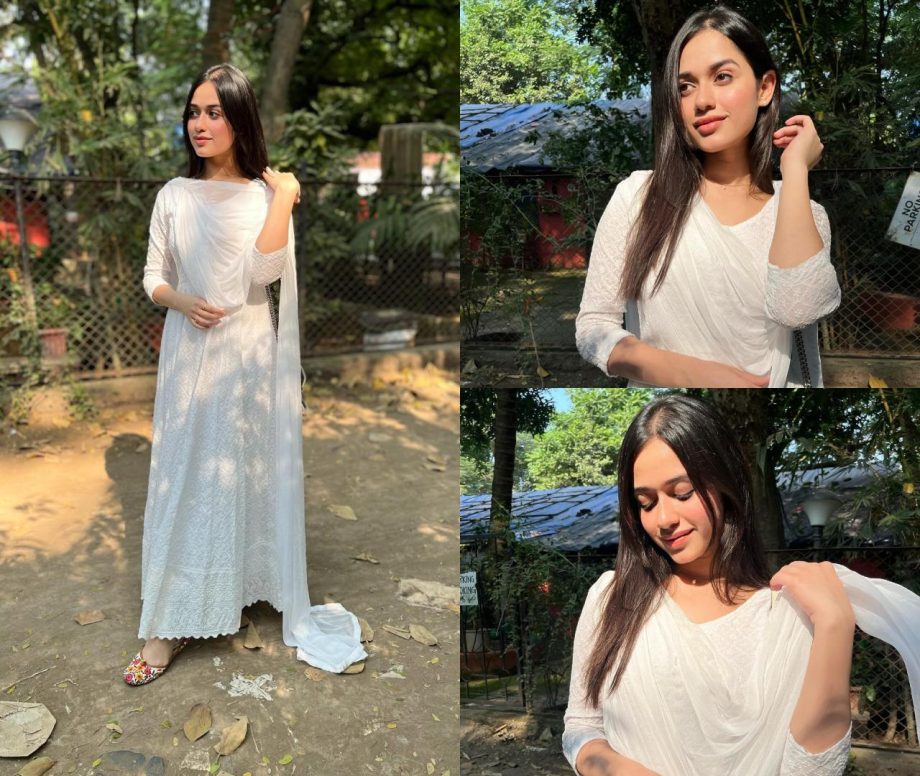 Fashion Battle: Jannat Zubair VS Reem Shaikh: Who Looks Mesmerizing In White Anarkali? 868137