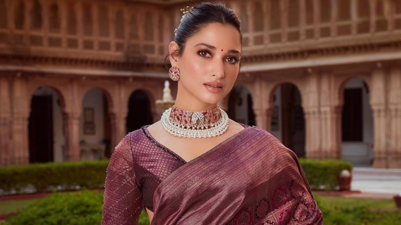 In Photos: Tamannaah Bhatia turns divine in purple silk saree 867423