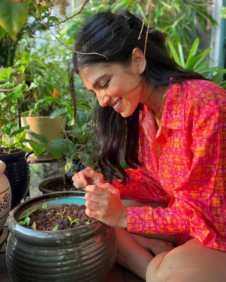 Inside Malavika Mohanan’s “green-filled” Sunday 869689