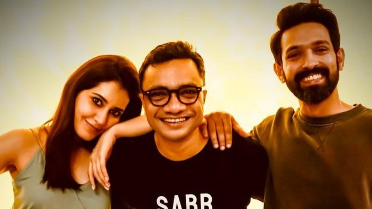 [Photos] Raashi Khanna wraps up for upcoming film, shares BTS with Vikrant Massey 870914