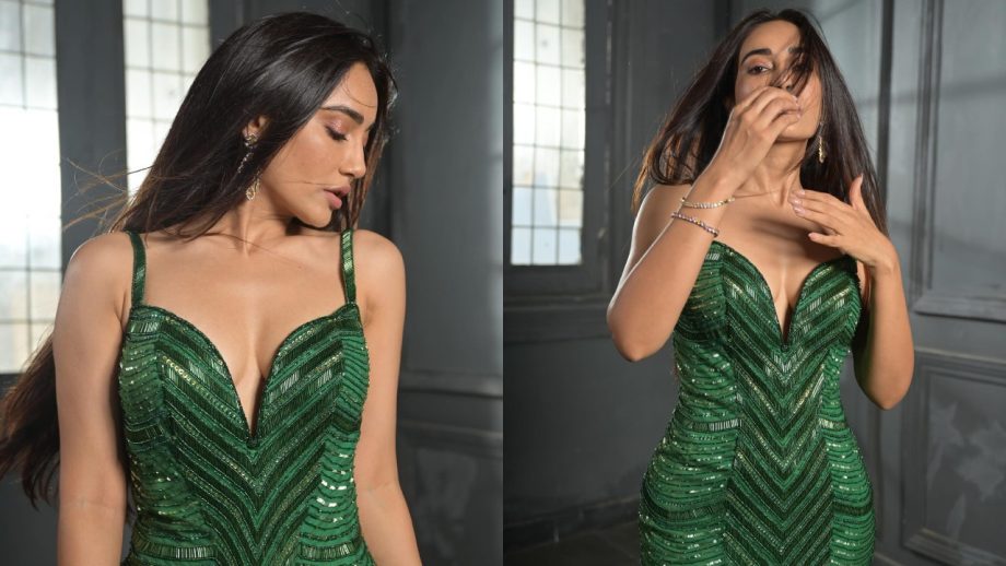 Surbhi Jyoti turns muse in emerald green deep plunge bodycon ensemble [Photos] 867182