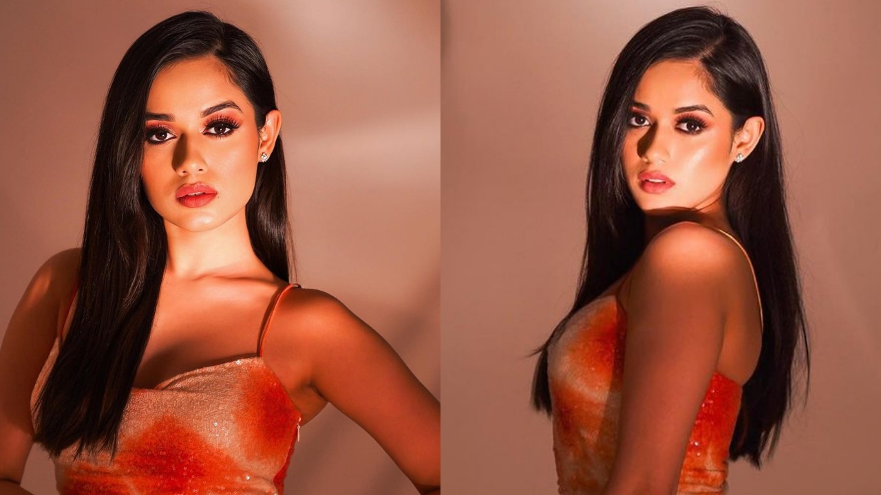 Too Hot To Handle! Jannat Zubair In Sequin Thigh-high Slit Dress, See Photos 867605