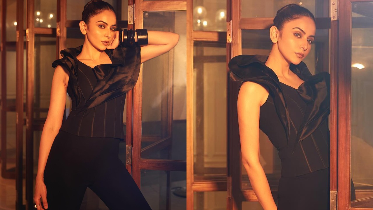 Beauty in black! Rakul Preet Singh glams up in corset ruffle top 873030