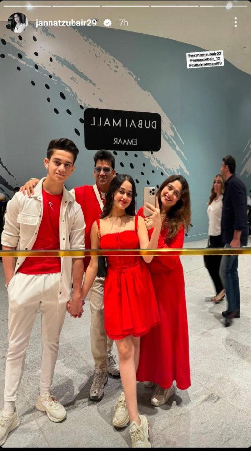 Inside Jannat Zubair’s ‘perfect’ fam jam, see photo 875791