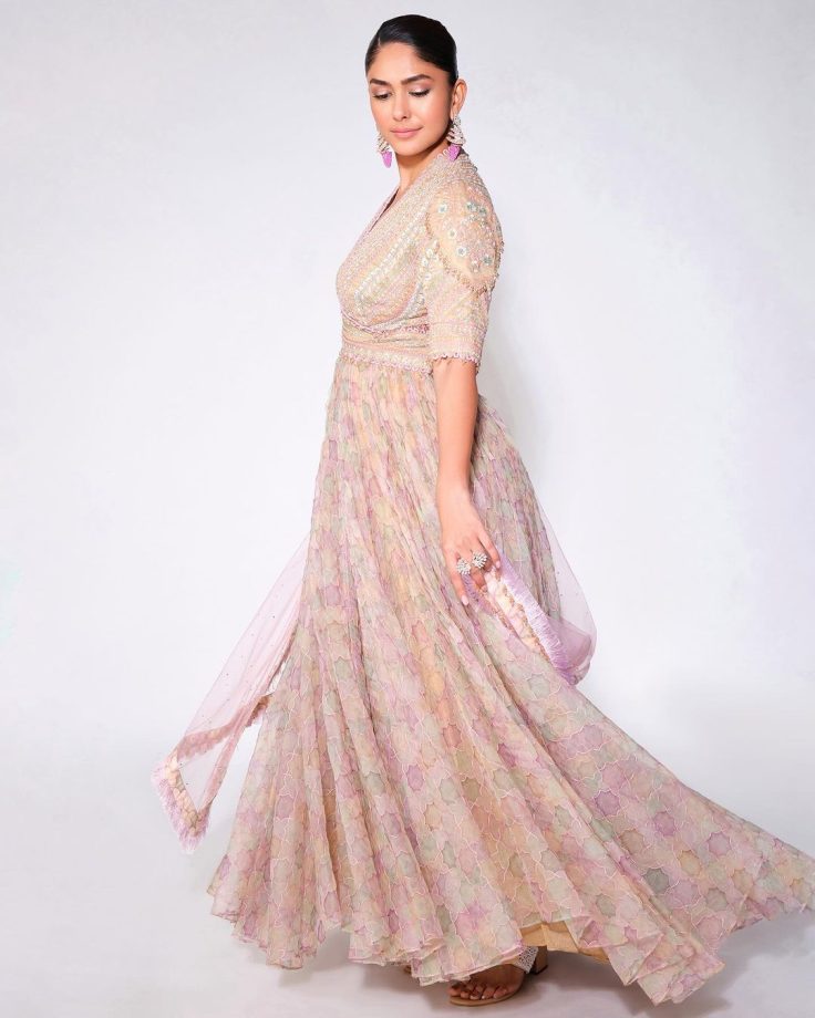 Mrunal Thakur exudes timeless charm in pastel-colored embellished anarkali dress 876089