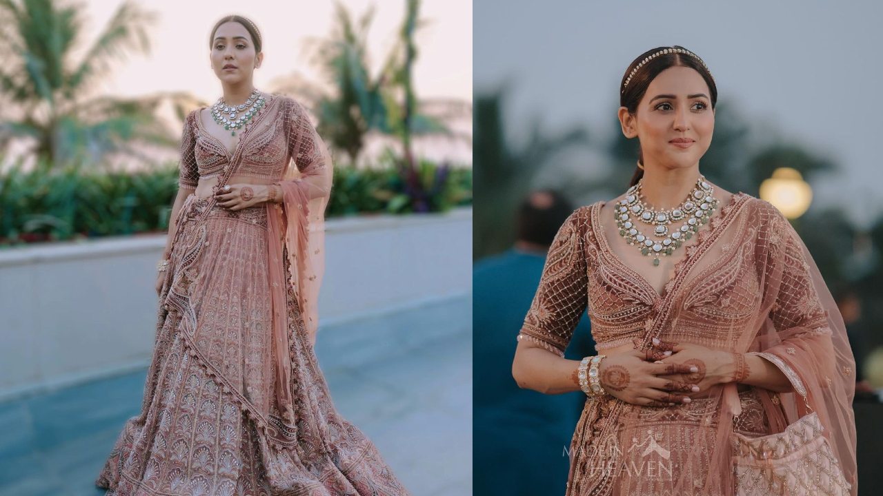 Neeti Mohan is beauty to behold in heavy embellished beige lehenga set, see photos 873361