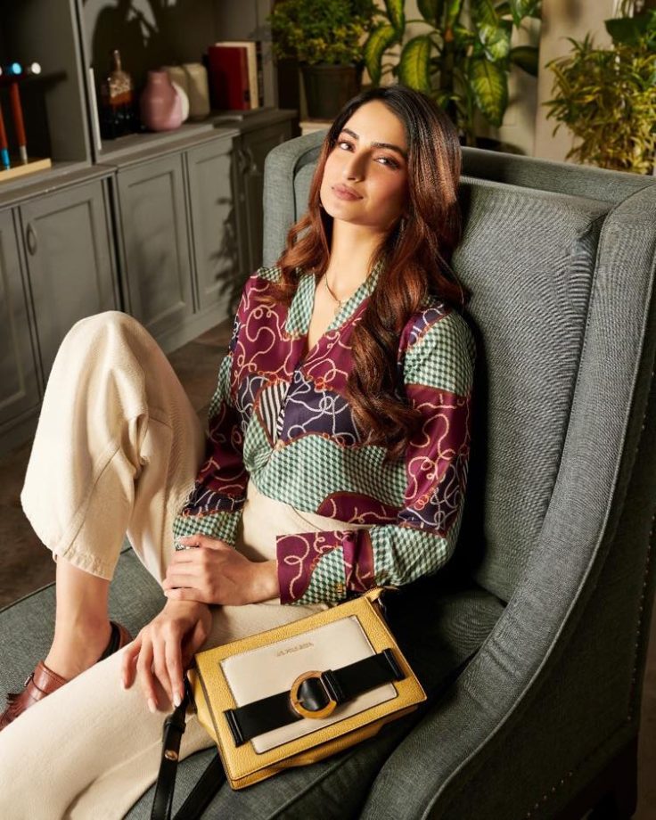 Palak Tiwari Elevates Office Look In Satin Shirt, Pant With Statement Handbag 874042